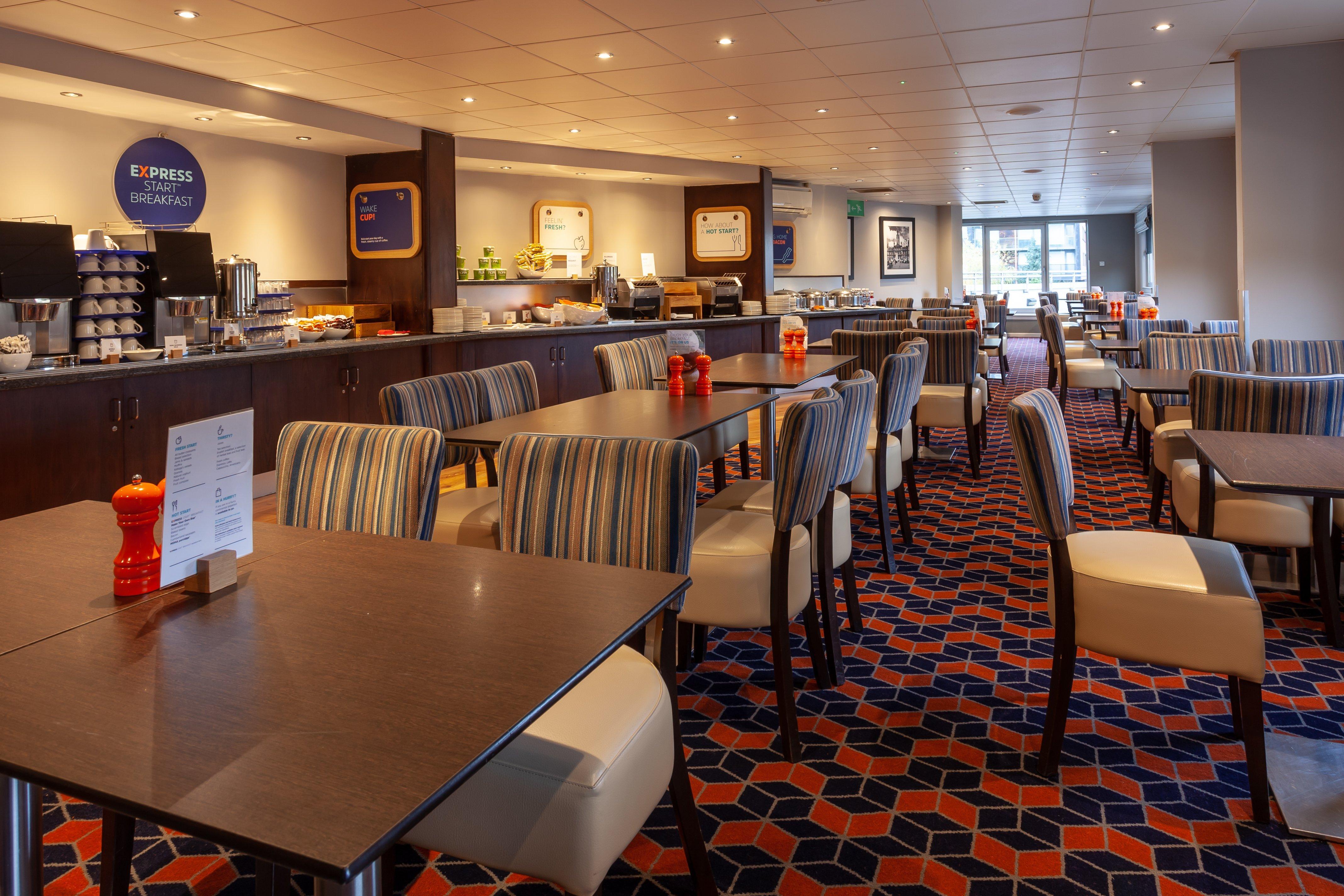 Holiday Inn Express - Glasgow - City Ctr Theatreland By Ihg Exterior photo